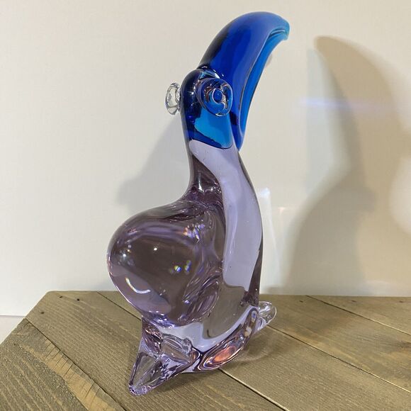 Vintage Toucan Bird Hand Blown Art Glass Figurine Decor Blue Amethyst - Picture 4 of 6
